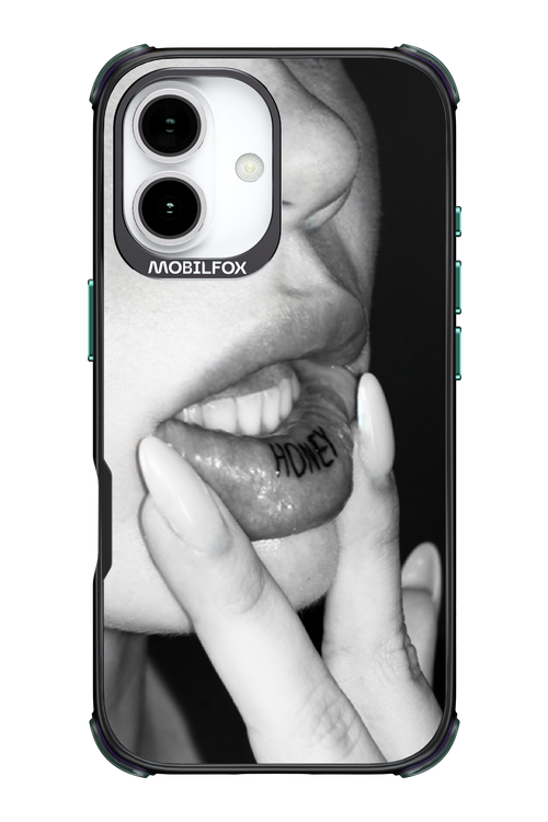 Lip Secret - Apple iPhone 17