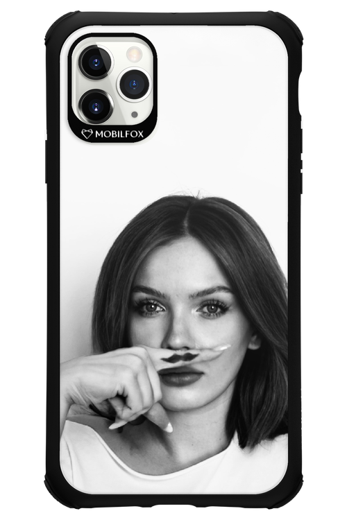 Soft Focus - Apple iPhone 11 Pro Max