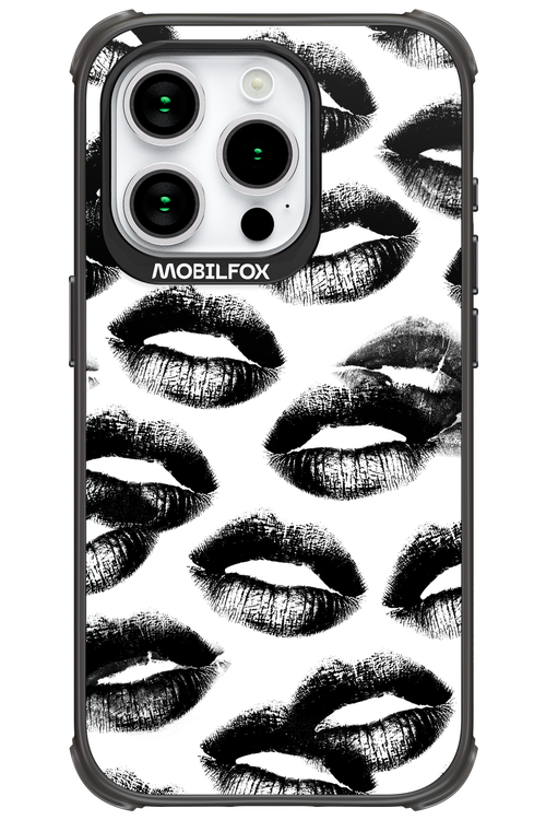 Ghost Kiss 2.0 - Apple iPhone 15 Pro