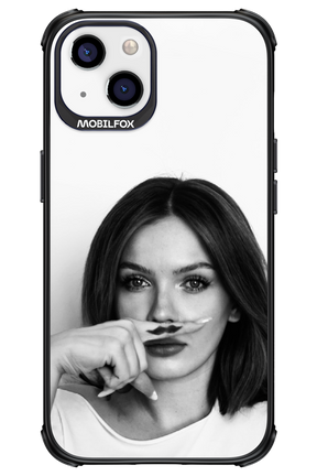 Soft Focus - Apple iPhone 13