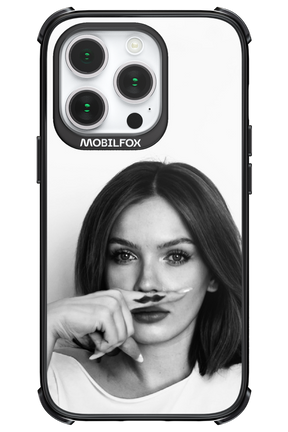 Soft Focus - Apple iPhone 14 Pro