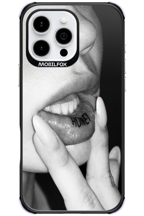 Lip Secret - Apple iPhone 16 Pro Max