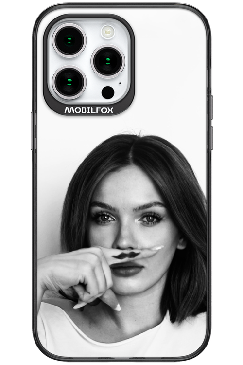 Soft Focus - Apple iPhone 15 Pro Max