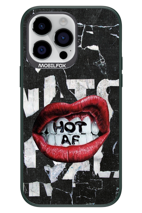 HOT AS F - Apple iPhone 14 Pro Max