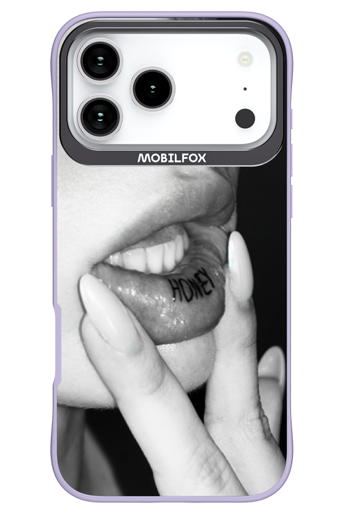 Lip Secret - Apple iPhone 17 Pro Max